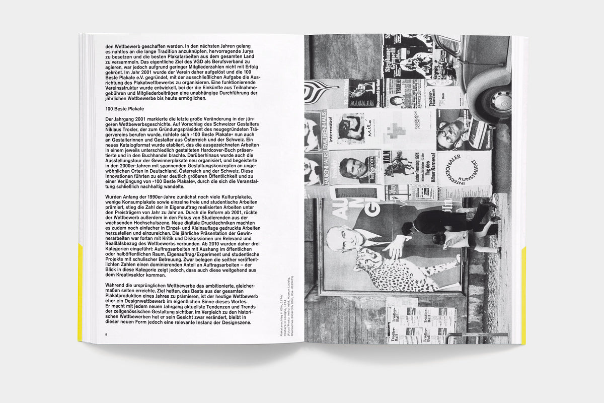 A5/08 Best German Posters – spread with the introductory essay and a photo of posters